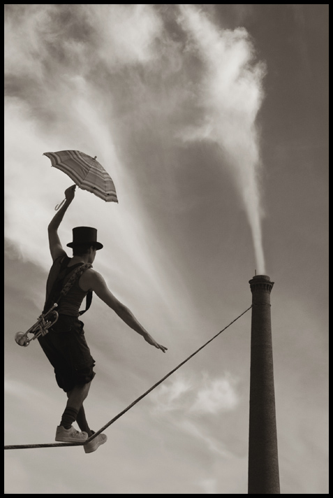 “Représentation payée d’avance”, par Georges Ch. Theocharis. Une traduction.