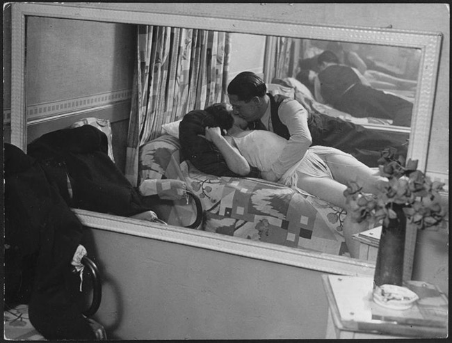 Séduire une femme en onze étapes : la leçon d’Albert Cohen