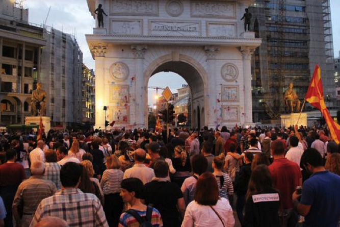 Macedonian ‘Colorful Revolution’ : Explaining Counter-Revolutions