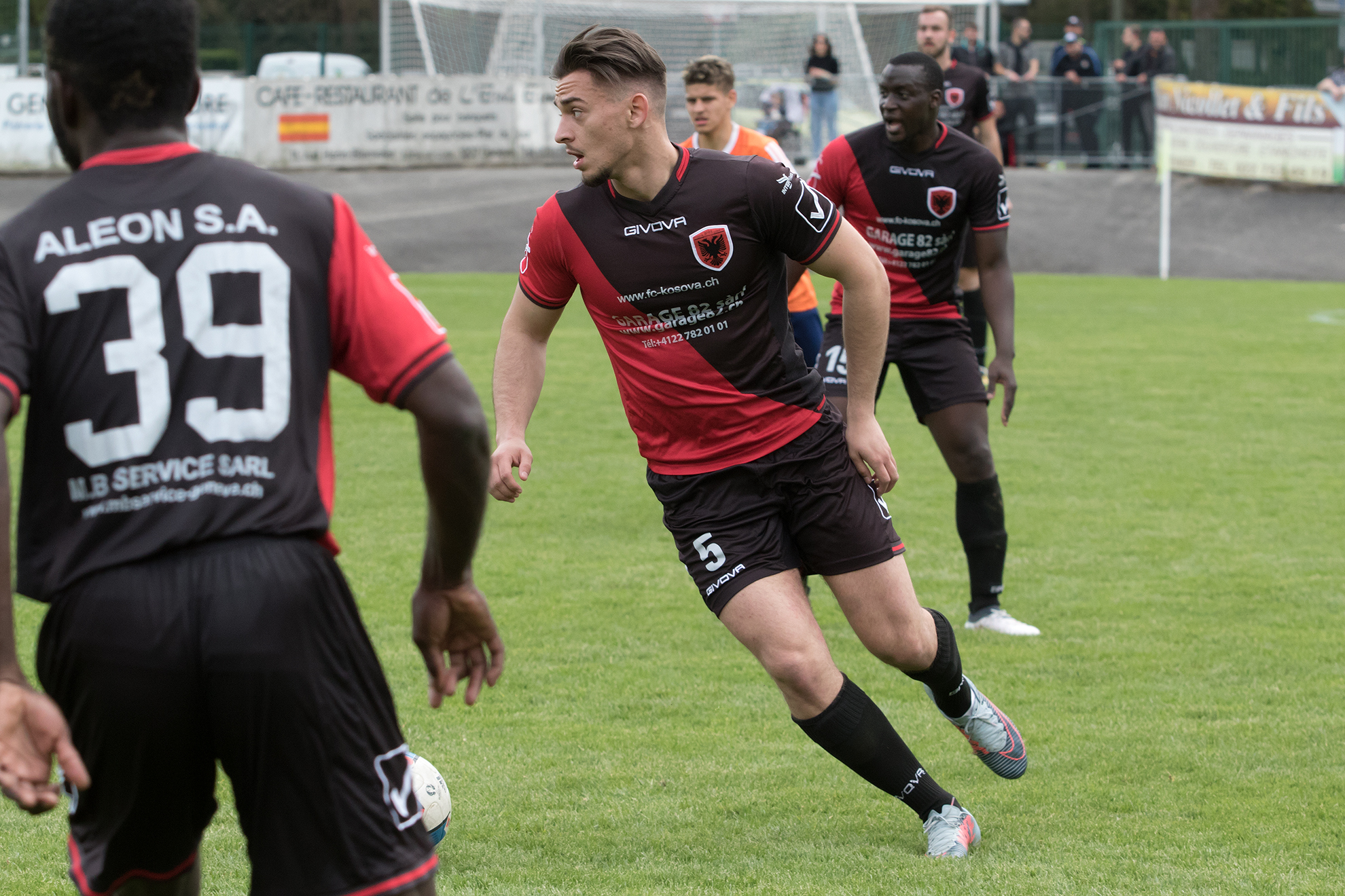 Football amateur : quand communautarisme rime avec intégration